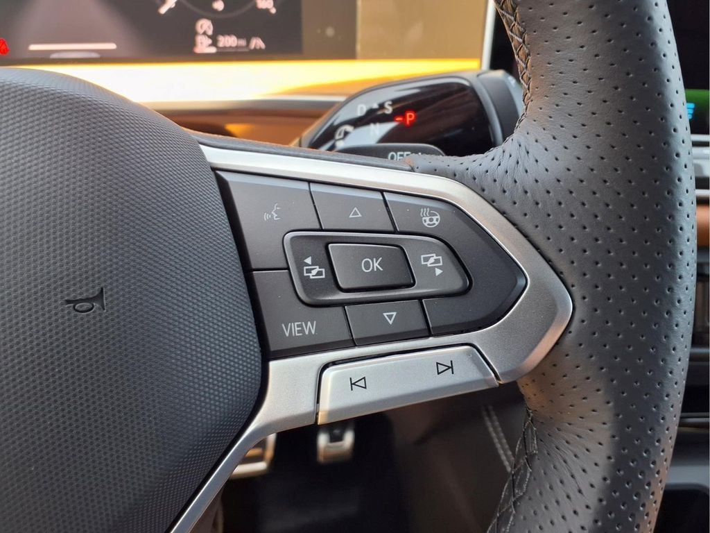 2026 Volkswagen Tiguan 2.0T SEL R-Line Turbo