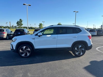 2023 Volkswagen Taos 1.5T SE