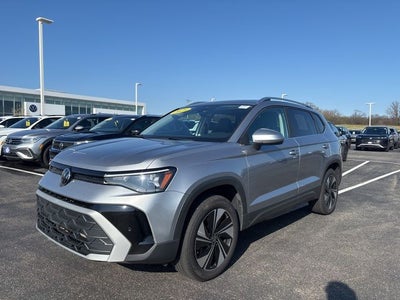 2025 Volkswagen Taos 1.5T SE