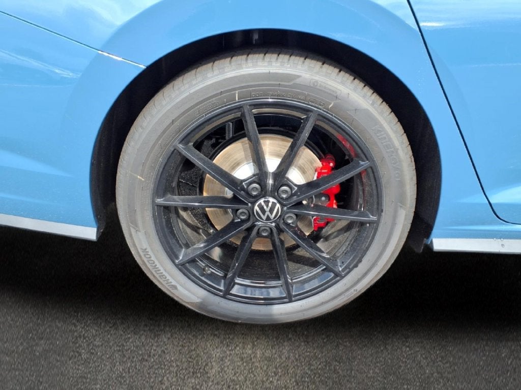 2027 Volkswagen Jetta GLI 2.0T Autobahn