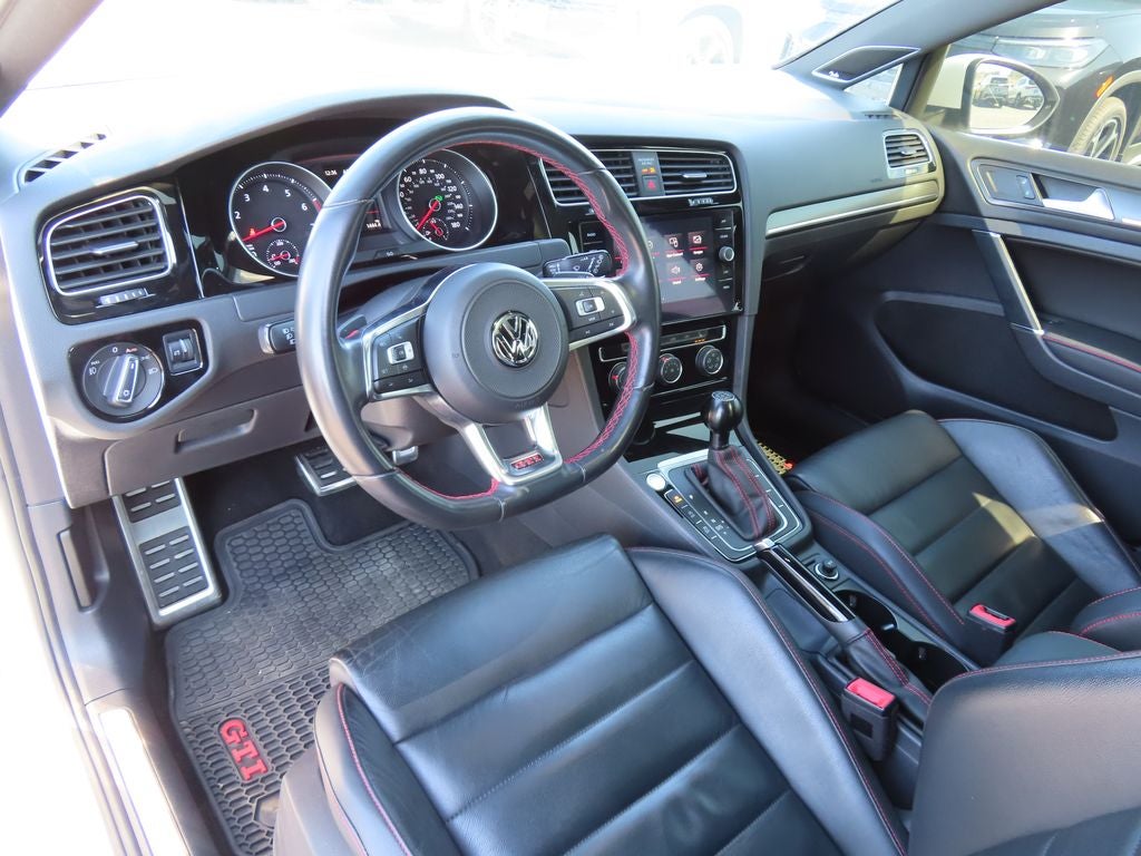 2019 Volkswagen Golf GTI 2.0T SE