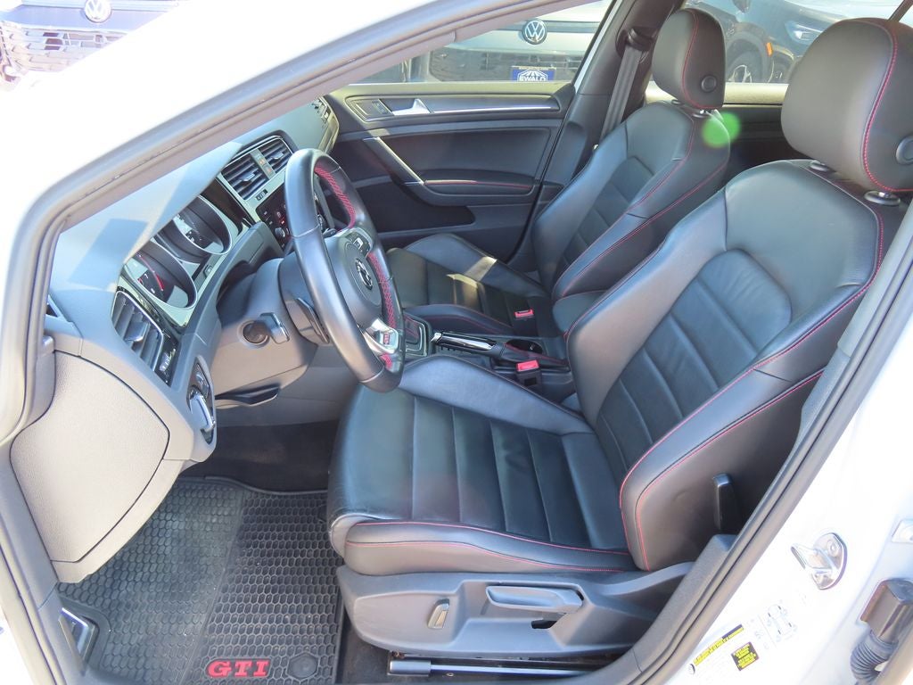 2019 Volkswagen Golf GTI 2.0T SE