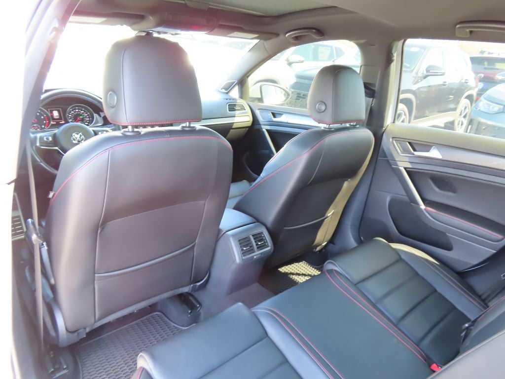 2019 Volkswagen Golf GTI 2.0T SE