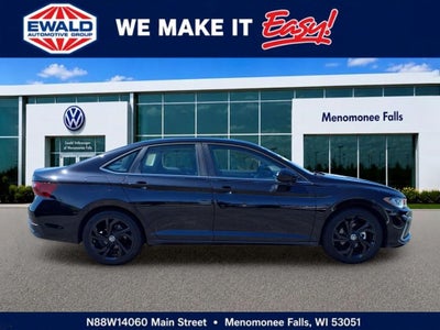 2025 Volkswagen Jetta 1.5T SE