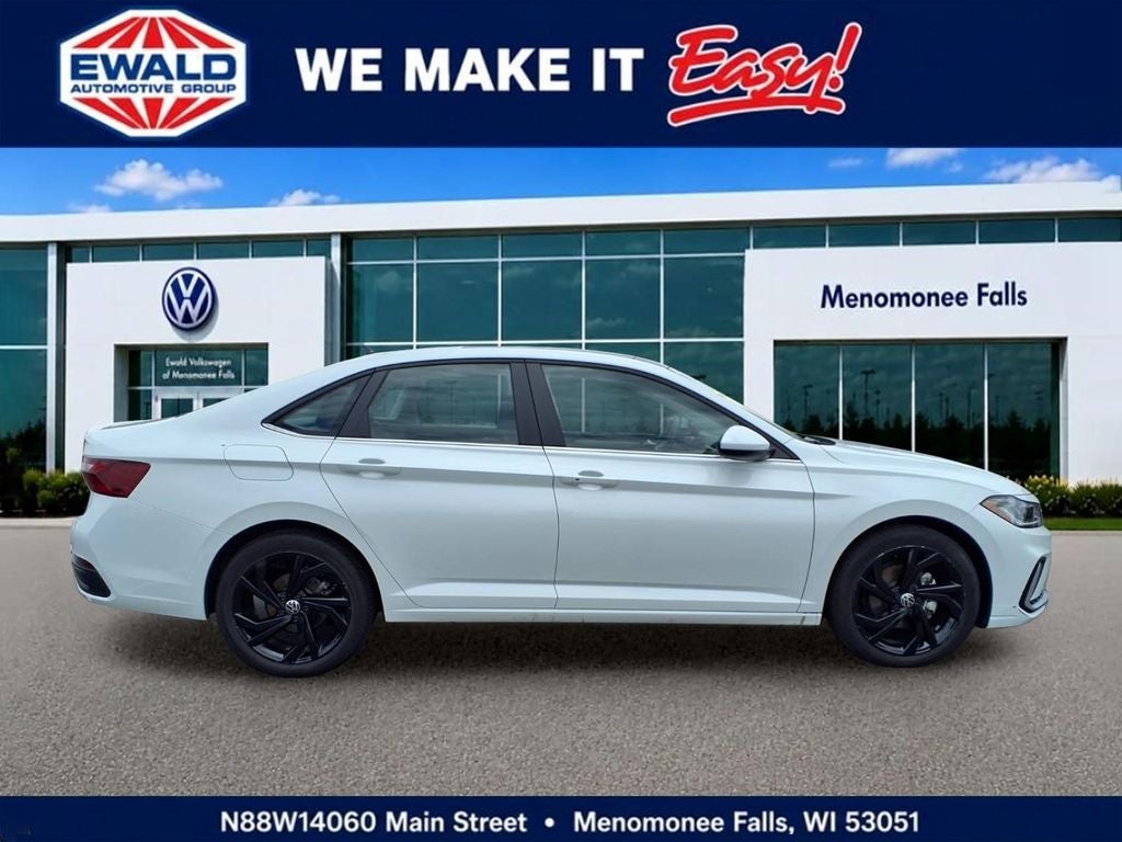 2025 Volkswagen Jetta 1.5T SE