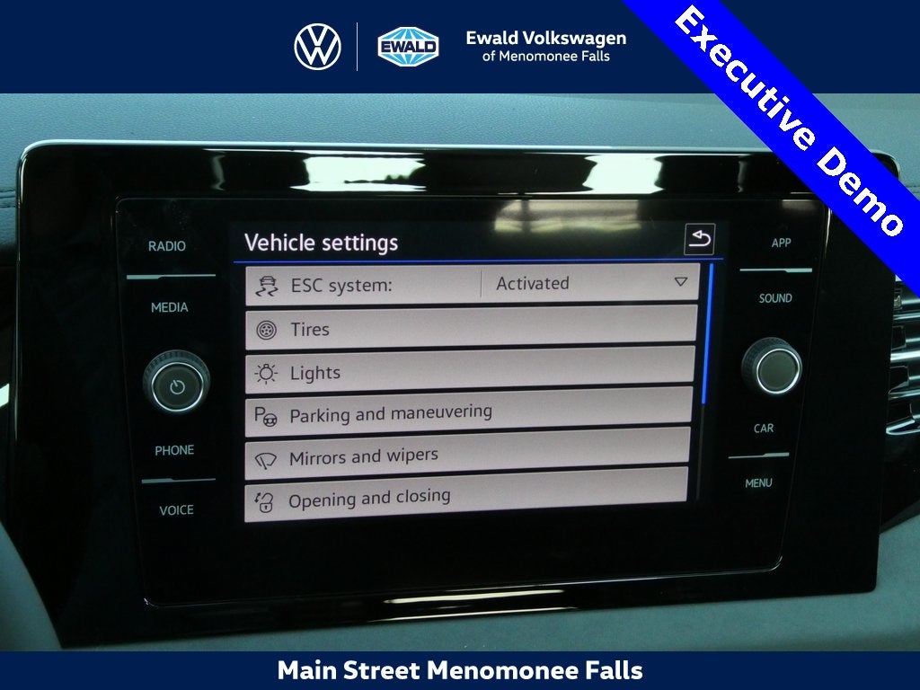 2025 Volkswagen Jetta 1.5T SE