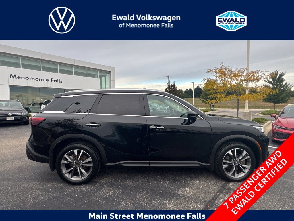 2025 INFINITI QX60 LUXE