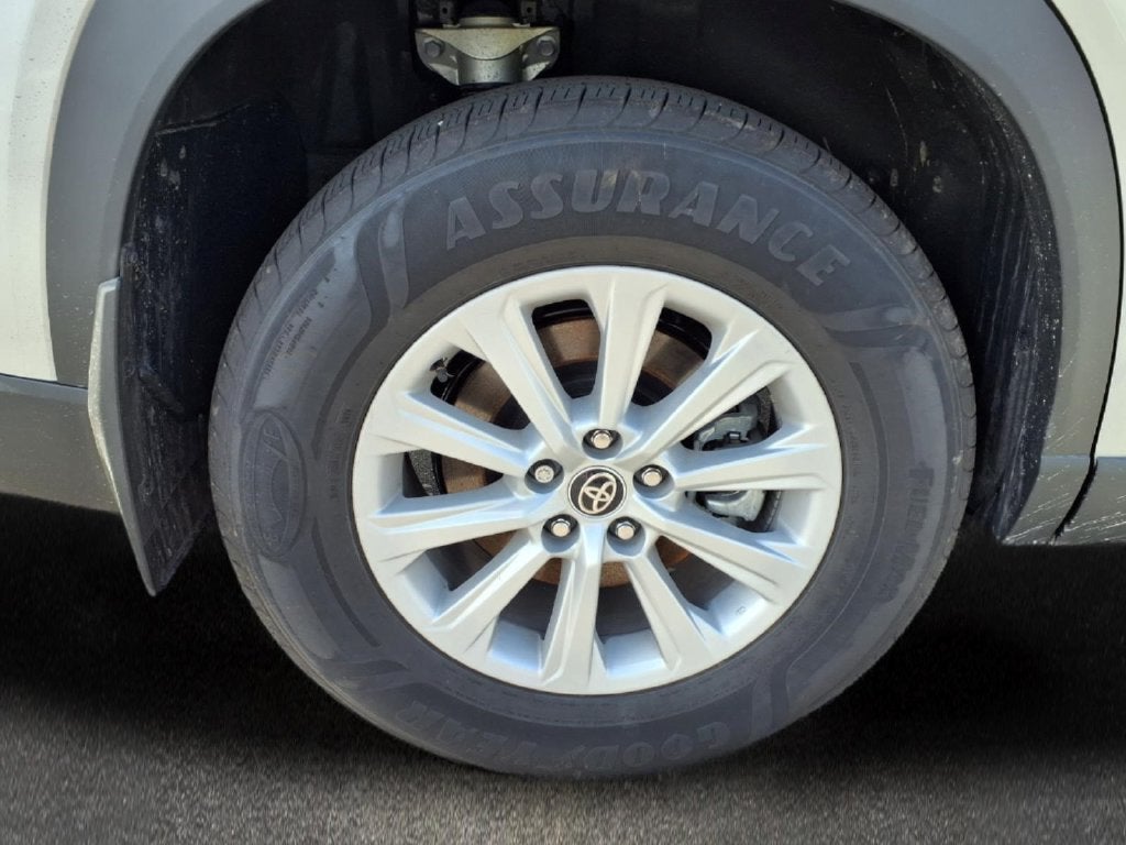 2026 Toyota Grand Highlander Base