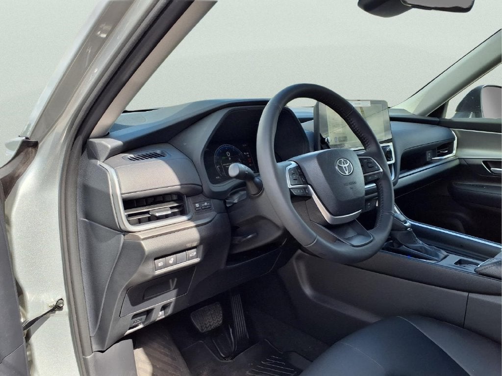 2026 Toyota Grand Highlander Base