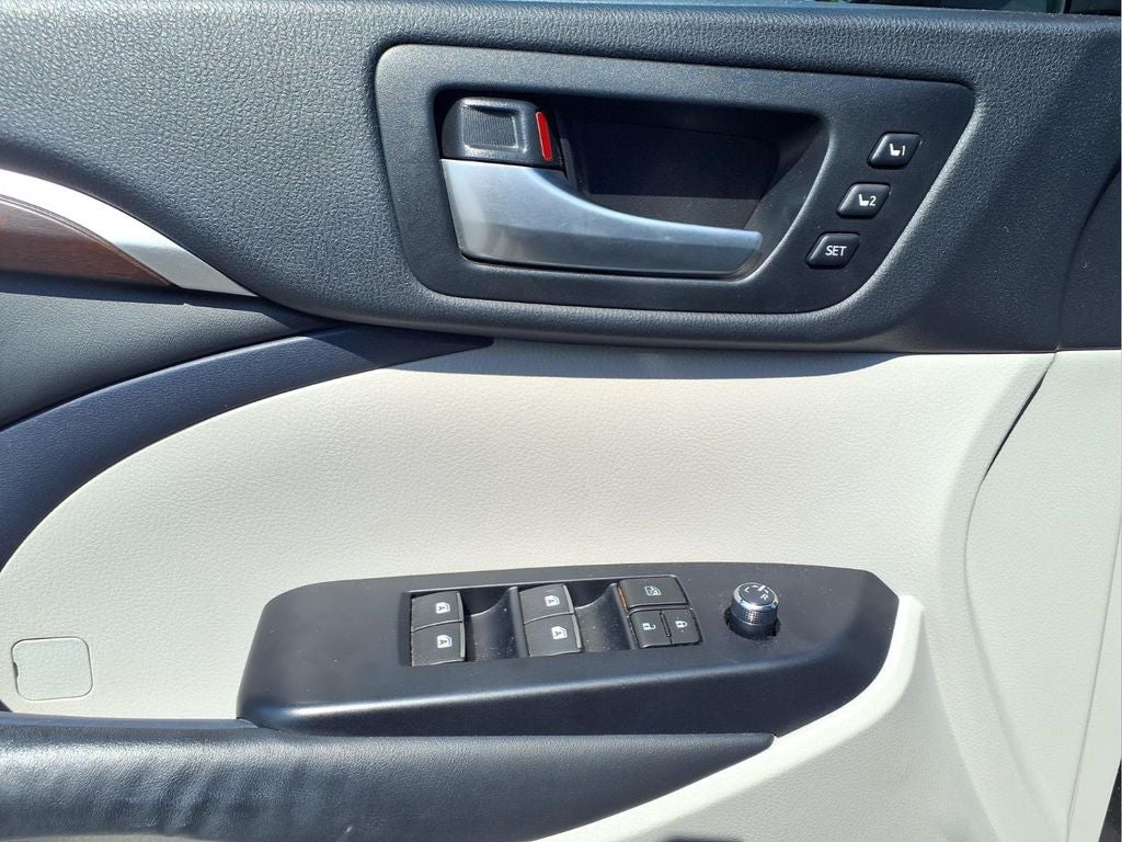 2014 Toyota Highlander Limited