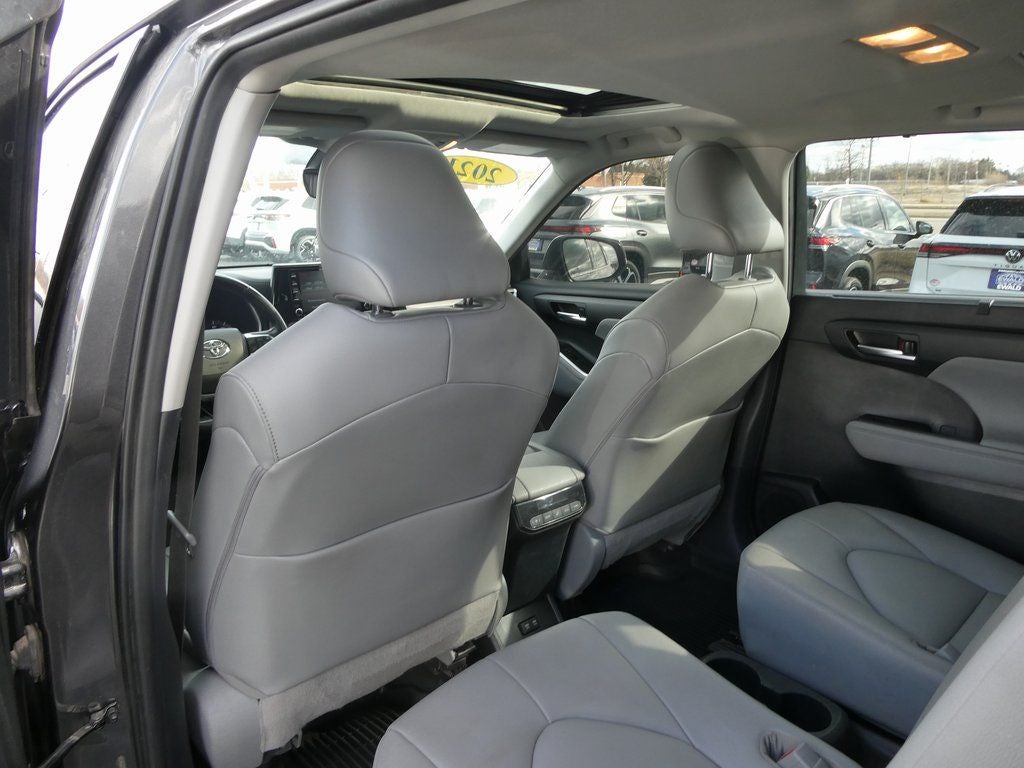 2021 Toyota Highlander XLE