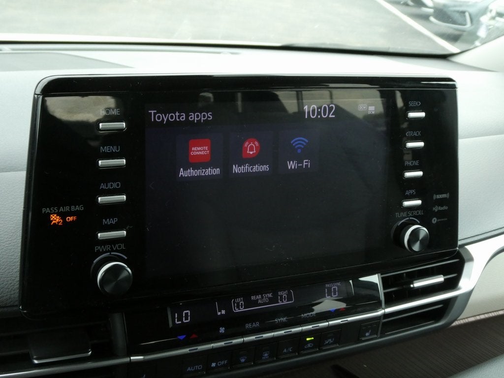 2023 Toyota Sienna XLE