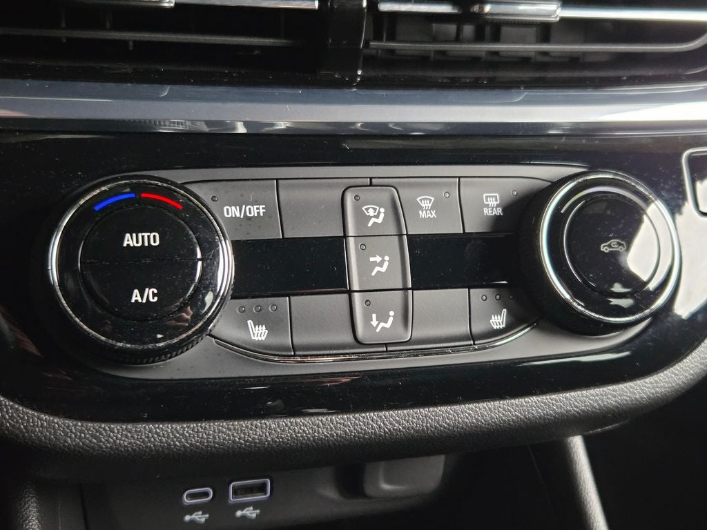2024 Buick Envista Sport Touring