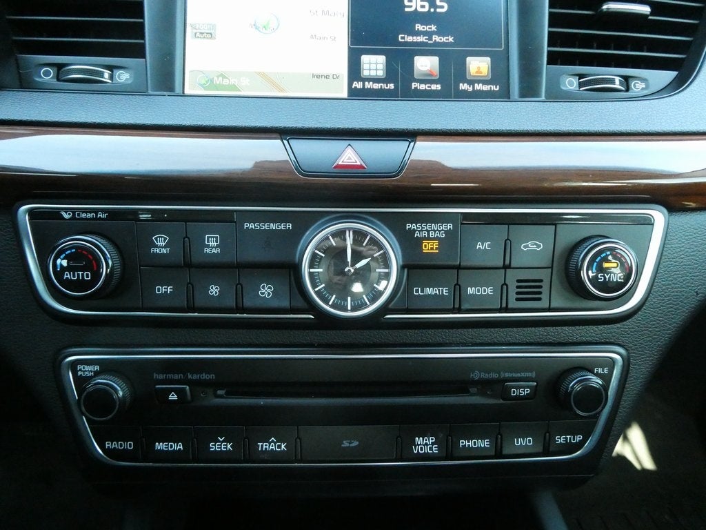 2018 Kia Cadenza Premium