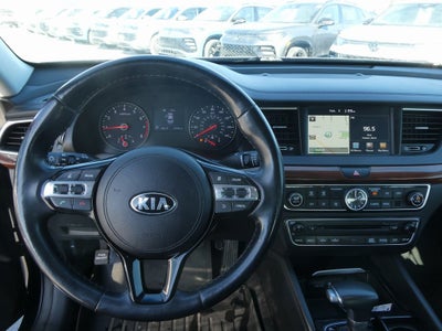 2018 Kia Cadenza Premium