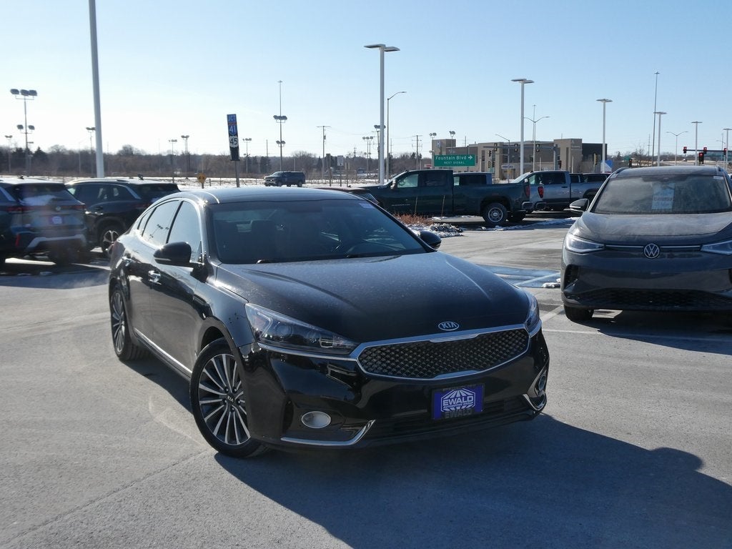 2018 Kia Cadenza Premium