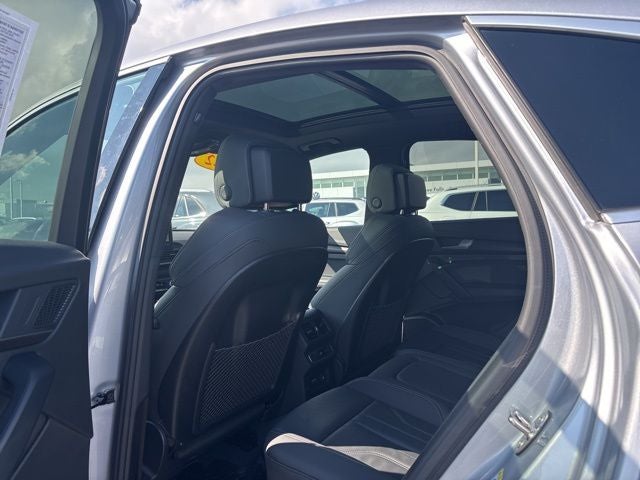 2022 Audi Q5 Sportback 45 S line Premium quattro