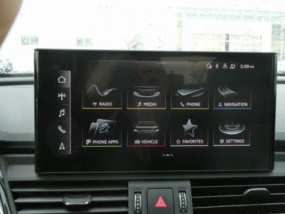 2022 Audi Q5 45 S line Premium Plus quattro