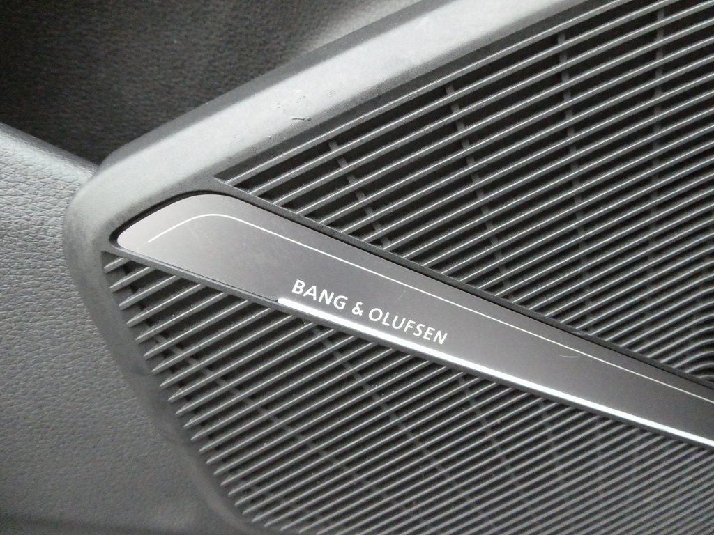 2022 Audi Q5 45 S line Premium Plus quattro