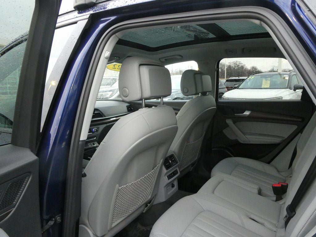 2022 Audi Q5 45 S line Premium Plus quattro