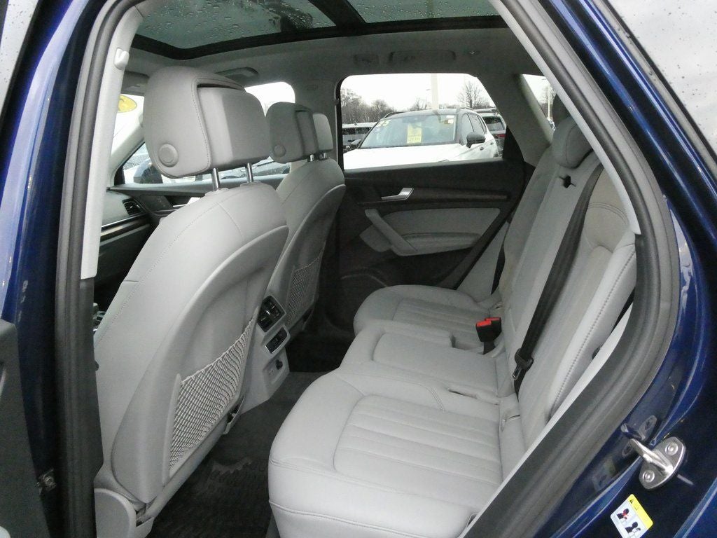 2022 Audi Q5 45 S line Premium Plus quattro