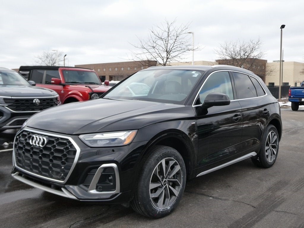 2022 Audi Q5 45 S line Premium quattro