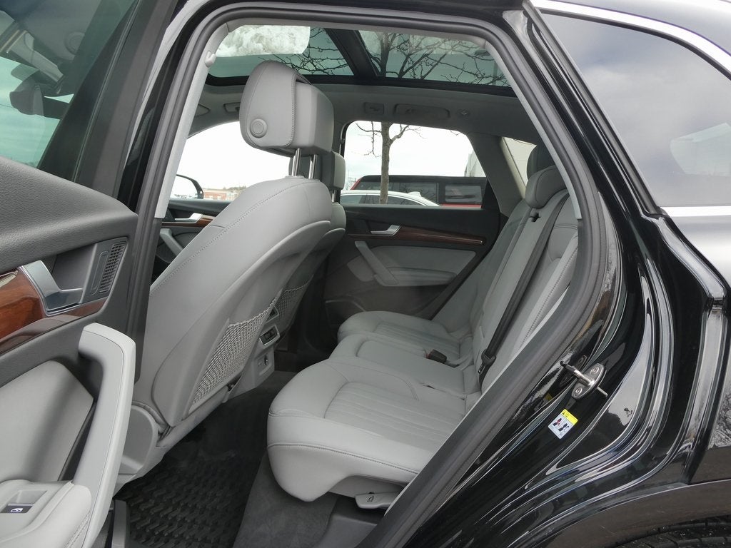 2022 Audi Q5 45 S line Premium quattro