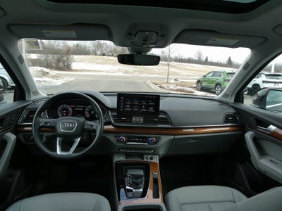 2022 Audi Q5 45 S line Premium quattro