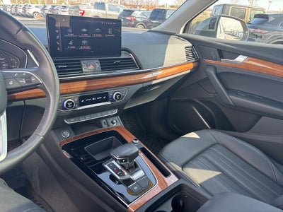 2023 Audi Q5 45 S line Premium quattro