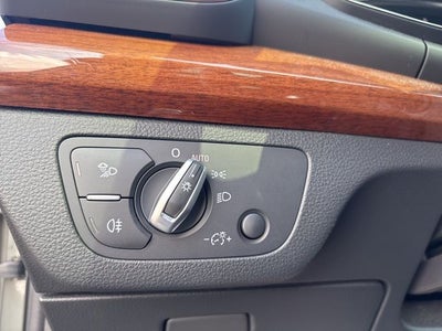 2023 Audi Q5 45 S line Premium quattro