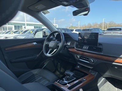 2023 Audi Q5 45 S line Premium quattro