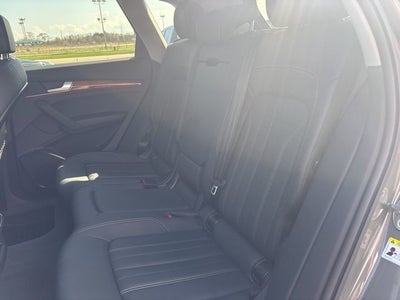 2023 Audi Q5 45 S line Premium quattro