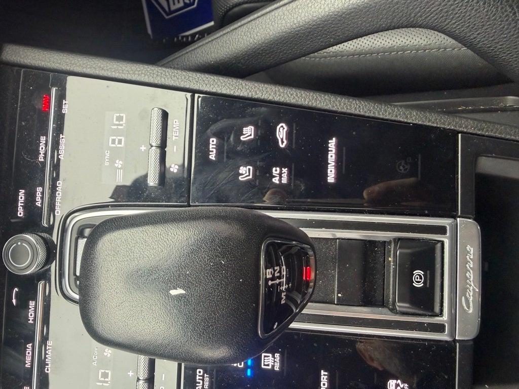 2021 Porsche Cayenne Base