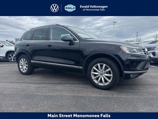 2017 Volkswagen Touareg V6 Sport TECH PACKAGE