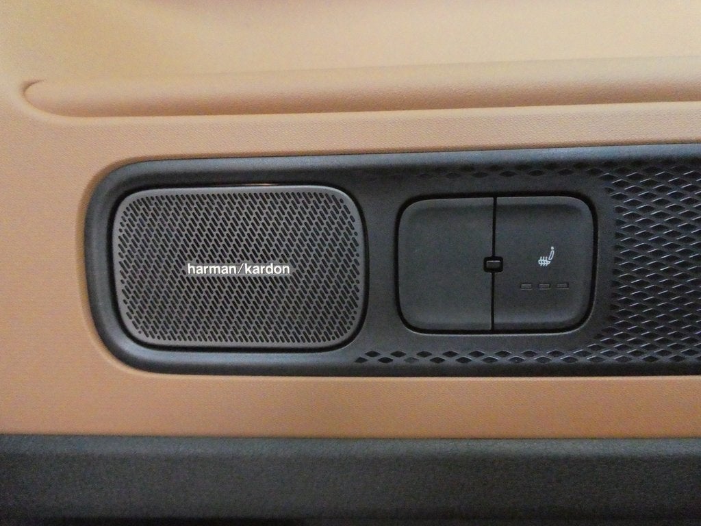 2025 Volkswagen ID. Buzz Pro S Plus