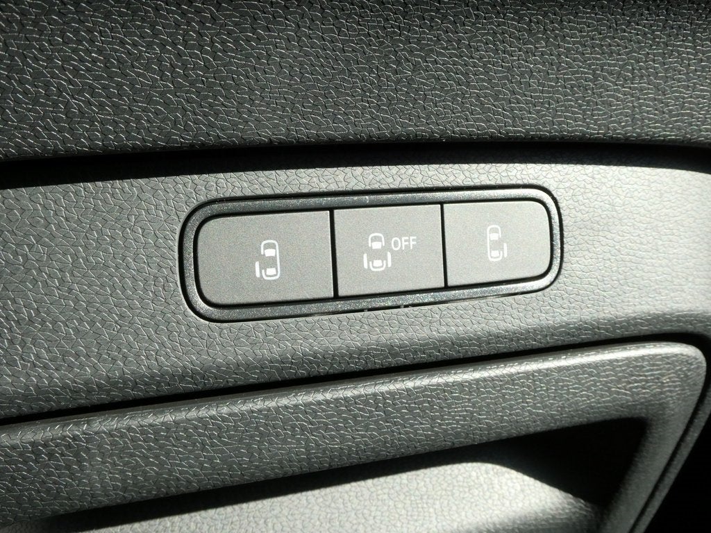 2025 Volkswagen ID. Buzz Pro S Plus