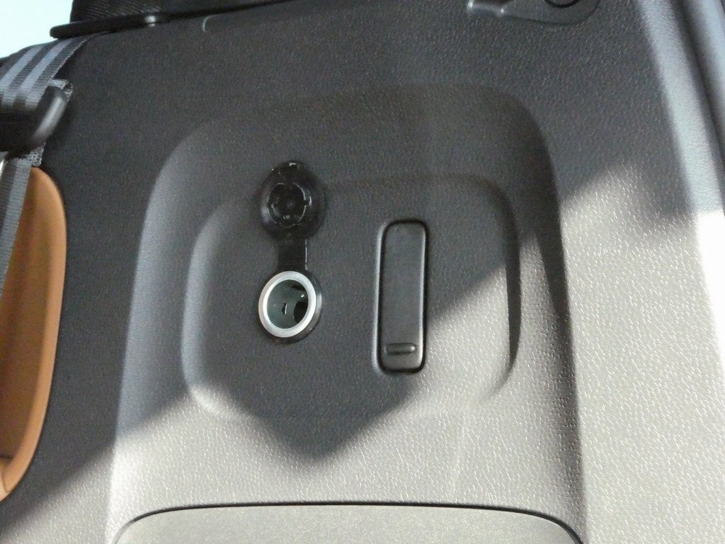 2025 Volkswagen ID. Buzz Pro S Plus