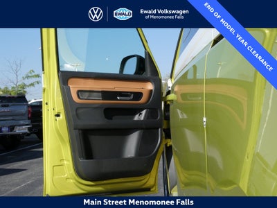 2025 Volkswagen ID. Buzz Pro S Plus