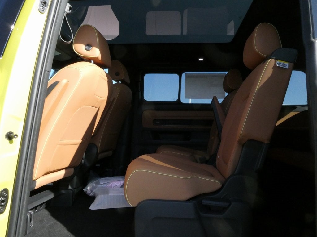 2025 Volkswagen ID. Buzz Pro S Plus