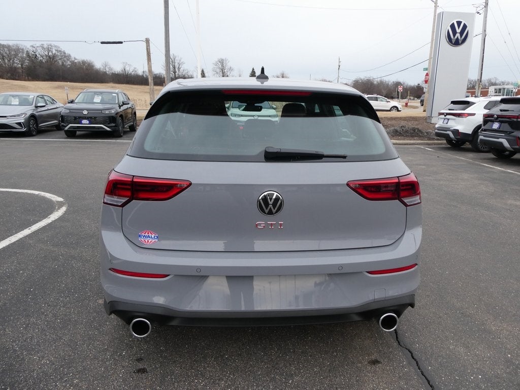 2026 Volkswagen Golf GTI 2.0T SE