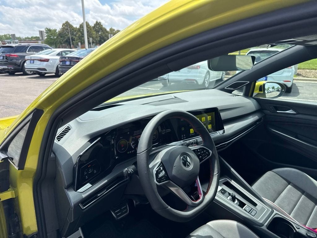 2022 Volkswagen Golf GTI Autobahn