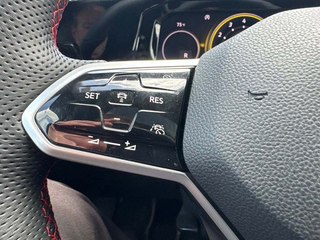 2022 Volkswagen Golf GTI Autobahn