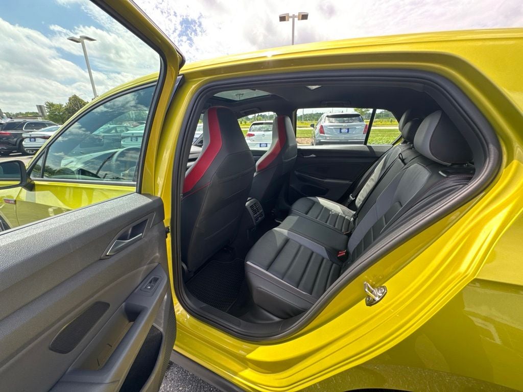 2022 Volkswagen Golf GTI Autobahn