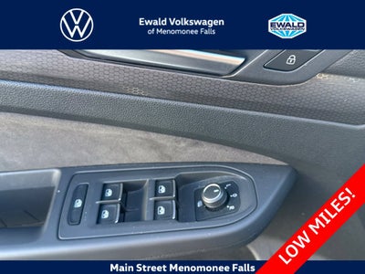 2023 Volkswagen Golf GTI 2.0T SE