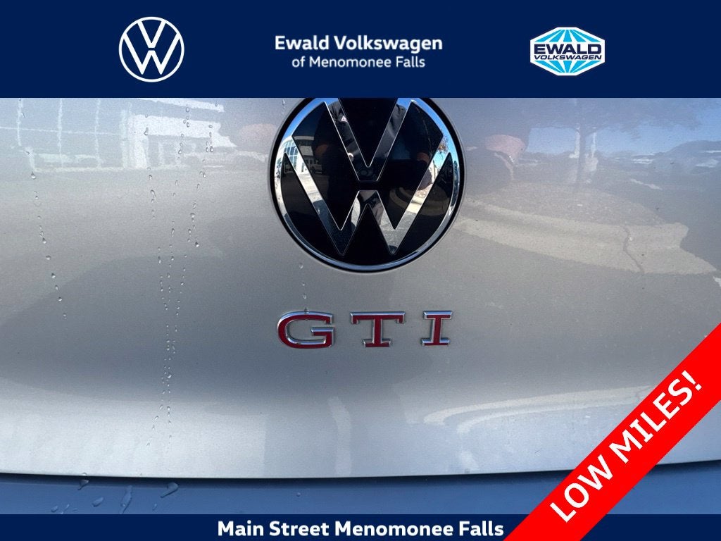 2023 Volkswagen Golf GTI 2.0T SE