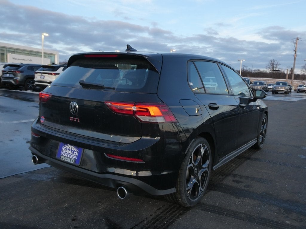 2026 Volkswagen Golf GTI Autobahn