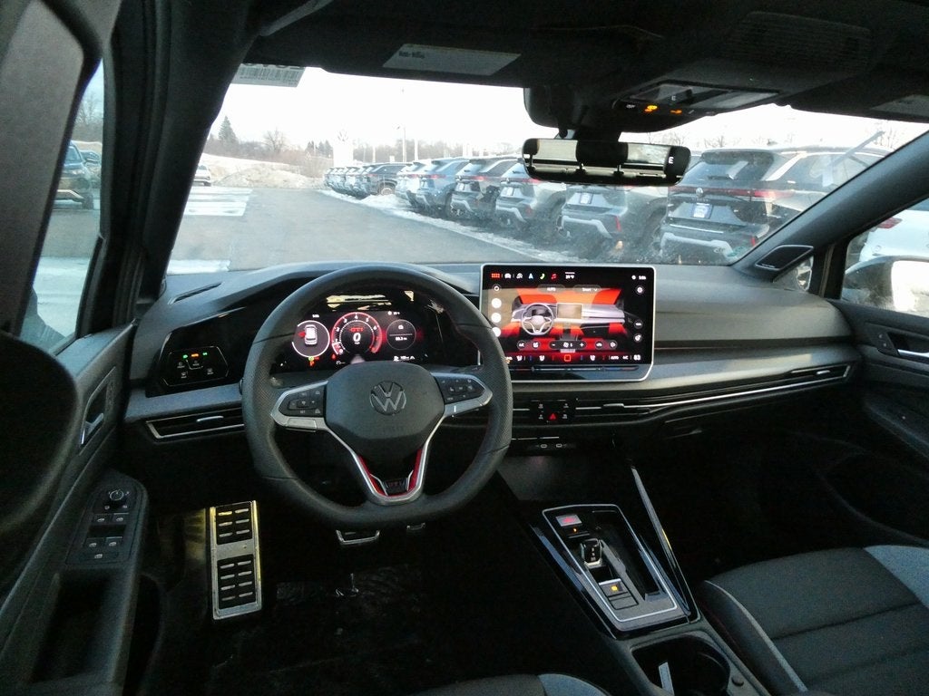 2026 Volkswagen Golf GTI Autobahn