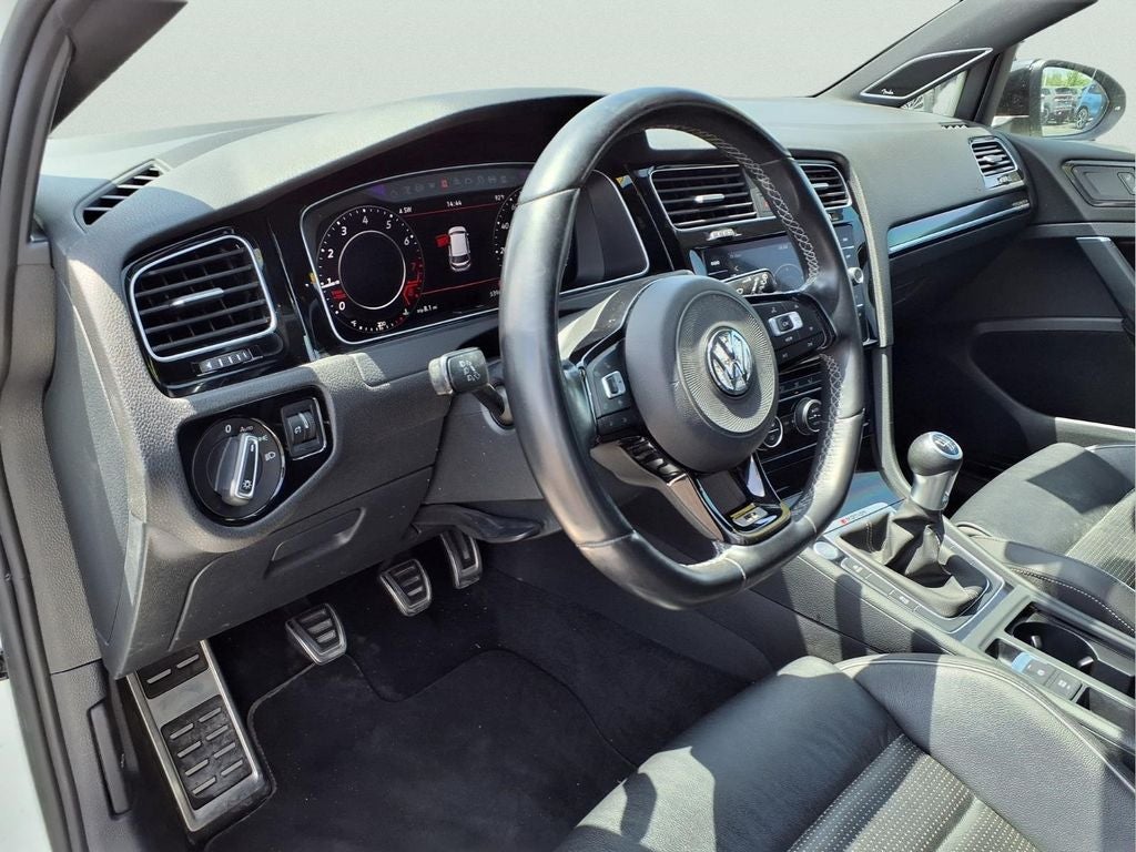 2019 Volkswagen Golf R DCC & Navigation 4Motion 6-Speed Manual
