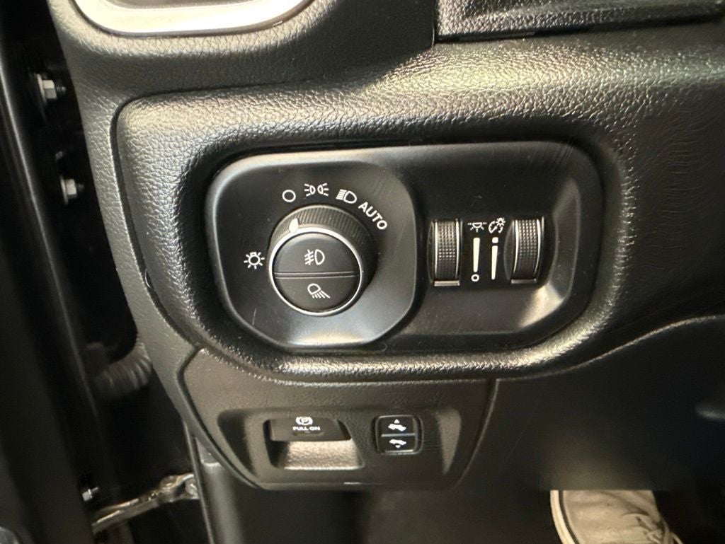 2021 RAM 1500 Laramie