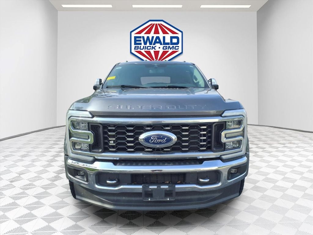 2023 Ford F-450SD Lariat DRW